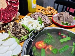 -刘少华贵州小黄牛·鲜牛肉火锅(总店)