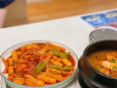 -秀男家米肠汤饭
