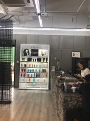 -塞巴斯汀SEBASTIAN专业美发店
