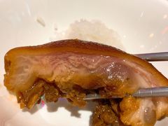 卤水猪肘-陈鹏鹏潮汕菜(欢乐海岸 海边景观店)