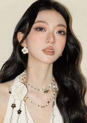 -明天见·化妆造型工作室