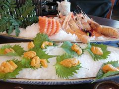 -万岛日本料理铁板烧(万泰国际店)