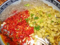 双椒鱼头-老街湘菜馆