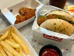 -必胜客(骡马市店)