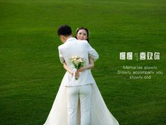 -经典婚纱摄影美学馆·私人定制