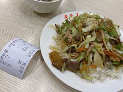 老头盖浇饭-老头盖浇饭(南京新街口明瓦廊宏光酒店店)