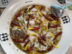 -渔语鱼酸菜鱼新川菜(来福士店)