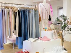 -nana showroom娜娜家服装店