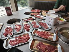 -张哞哞·鲜切牛肉自助火锅(高德置地店)