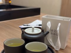 -灸春堂·艾灸·痛症·整脊连锁(之江银泰店)