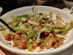 -关东小磨东北菜(漕河泾印象城店)