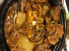 黑椒萝卜牛腩-粤小馆(天安云谷店)