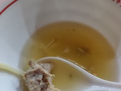 酸笋肉羹汤-津品味小吃(大学湾店)