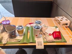 -麦当劳(徐汇漕溪北路百脑汇店)