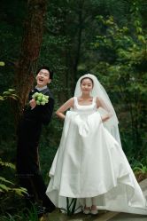 点击看大图 -挪娅婚纱摄影皇家会所