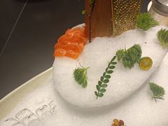 -忆江南·临江鱼馆