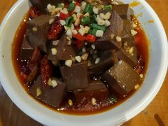 -炉小二铜锅牛蛙•川湘菜(三里屯店)