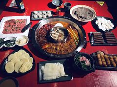 -谭鸭血老火锅(漳州路店)