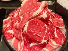 -鲜入唯煮·港式海鲜牛肉火锅(金宝街店)