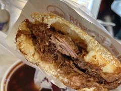 烧饼夹肉-穆得·老周家牛肉烧饼(普利街店)