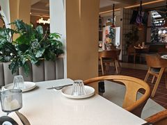 -俏贝拉(裕后街店)