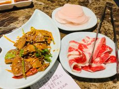 -猪啊牛呀羊啊铜盘烤肉(正大广场店)