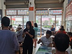 -黄金娣米线(盛邦老店)