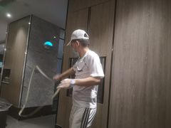 -海底捞火锅(高新万达广场店)