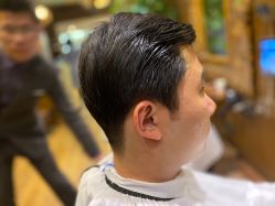 -红人馆造型世爵国际