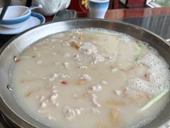 -老来福·非遗酸汤兔(凯旋路店)