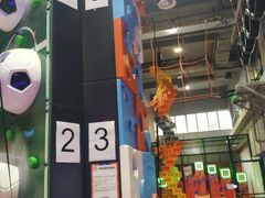 -嗨翻Hi-Fun竞技主题乐园·蹦床亲子生日轰趴(国光1937店)