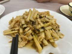 -天乐农家鱼头王(天目湖店)