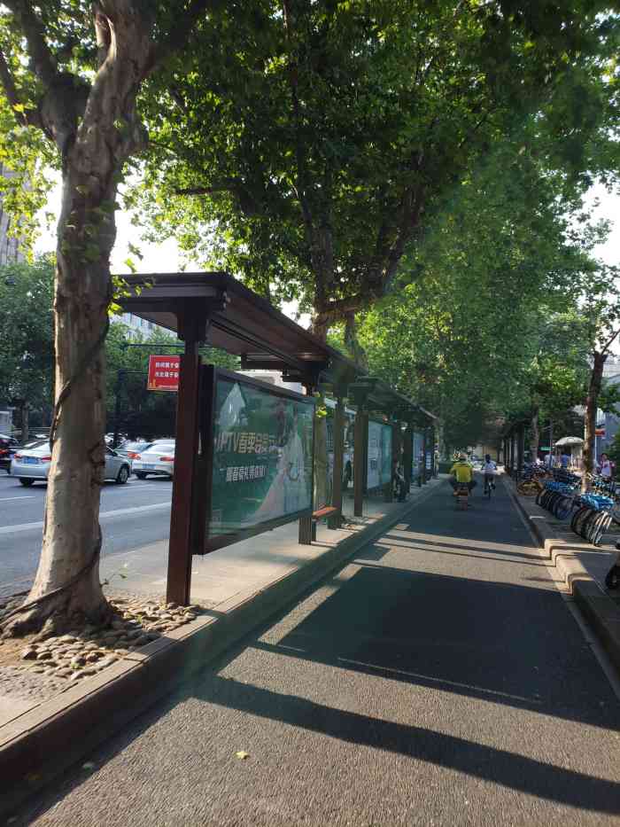 耀江广厦公车站-"这是一个神奇的公交站,为什么说它神奇?请.