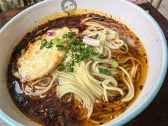 重庆麻辣小面-忆碗面(华新街店)