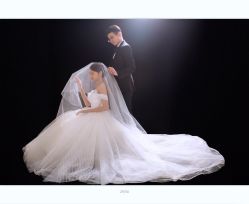 -经典婚纱摄影美学馆·私人定制