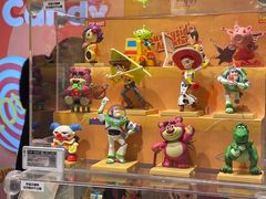 -泡泡玛特POPMART(天环购物中心店)