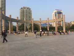 -人民广场
