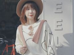 -LADY FAFA(巨鹿路陕西南路路口店)