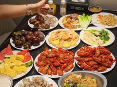 -涨巢·潮玩水疗局