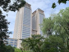 -复旦大学光华楼