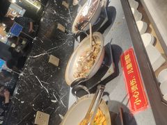 -遇上西雅图多融合海鲜自助餐厅(中房金谊广场店)
