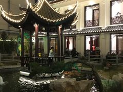 -老铺人家酒店(紫荆名流店)