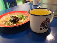 -马路边边麻辣烫联盟路店