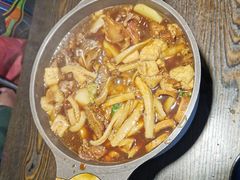 -鼎牛牛炖锅·烤串(温泉路店)