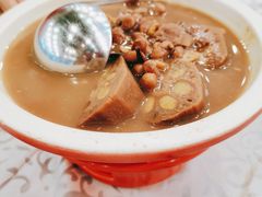 章鱼煲淋酿莲藕-六婶西关小厨(光塔路店)