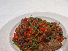 -辣小妮de川菜馆(红旗Mall店)