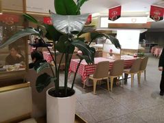 大堂-西贝莜面村(上海百联西郊店)