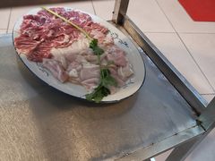 -华哥新鲜猪精品美食