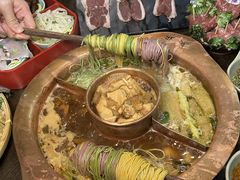-滇釜火锅·能喝汤的火锅(车公庄店)