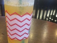 -星巴克臻选(盐城金鹰聚龙湖店)